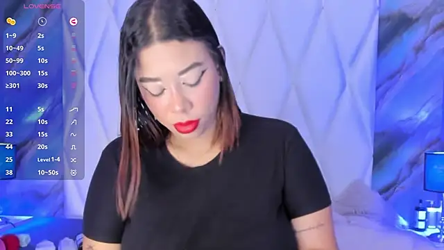 Snapshot of DanniaMonroee chatting on May 21, 2026, 12:12 pm DanniaMonroee online show from May 21, 2026, 12:12 pm