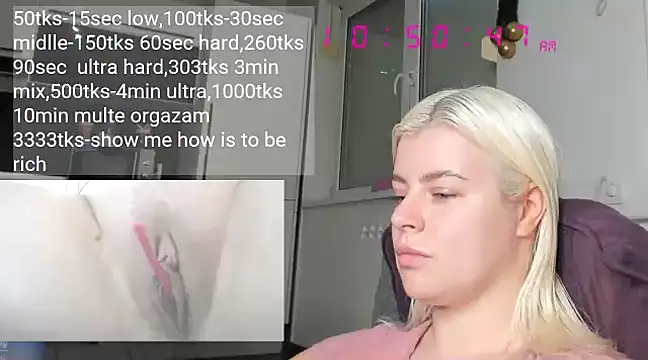 queenofthenighttt online show from December 28, 2024, 9:52 am