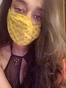 Snapshot of Lavanya_Shah chatting on December 6, 2024, 2:38 pm Lavanya Shah online show from December 6, 2024, 2:38 pm