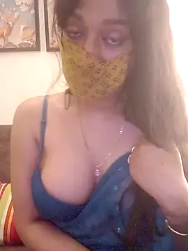 Snapshot of Lavanya_Shah chatting on February 11, 2025, 2:35 pm Lavanya Shah online show from February 11, 2025, 2:35 pm