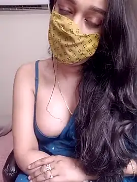 Snapshot of Lavanya_Shah chatting on February 20, 2025, 2:57 pm Lavanya Shah online show from February 20, 2025, 2:57 pm