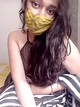 Snapshot of Lavanya_Shah chatting on March 7, 2025, 5:49 pm Lavanya Shah online show from March 7, 2025, 5:49 pm