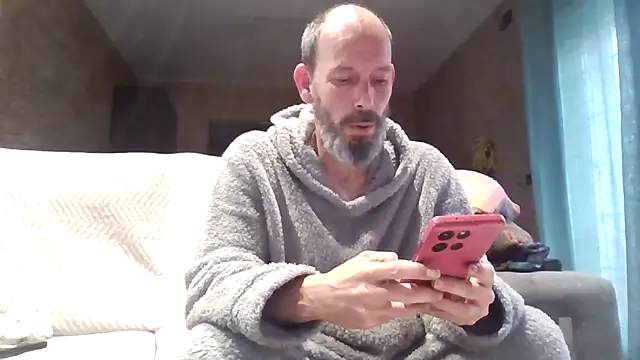 207RCCam online show from March 14, 2026, 7:58 am