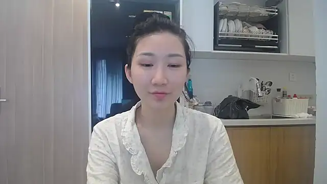 Asiagirll online show from July 21, 2026, 3:53 am