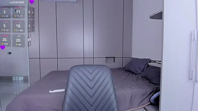 Lolly Jane online show from April 2, 2026, 2:31 am