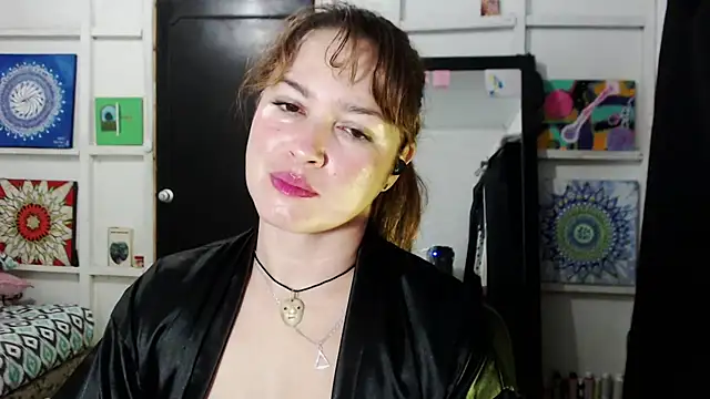 Snapshot of solamatista11 chatting on October 14, 2025, 7:36 pm solamatista11 online show from October 14, 2025, 7:36 pm