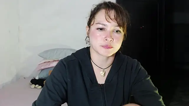 Snapshot of solamatista11 chatting on October 29, 2025, 11:06 pm solamatista11 online show from October 29, 2025, 11:06 pm