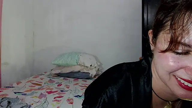 Snapshot of solamatista11 chatting on November 10, 2025, 7:57 pm solamatista11 online show from November 10, 2025, 7:57 pm