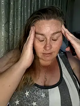 Snapshot of Iceprincess2bad4u chatting on January 9, 2025, 6:04 pm Iceprincess2bad4u online show from January 9, 2025, 6:04 pm