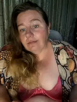 Snapshot of Iceprincess2bad4u chatting on January 11, 2025, 5:40 pm Iceprincess2bad4u online show from January 11, 2025, 5:40 pm