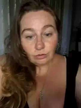 Snapshot of Iceprincess2bad4u chatting on March 16, 2025, 3:50 pm Iceprincess2bad4u online show from March 16, 2025, 3:50 pm