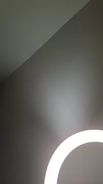 Snapshot of Iceprincess2bad4u chatting on September 13, 2025, 6:08 pm Iceprincess2bad4u online show from September 13, 2025, 6:08 pm