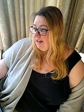 Iceprincess2bad4u online show from June 20, 2026, 6:16 am