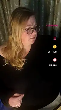 Iceprincess2bad4u online show from July 4, 2026, 6:47 pm