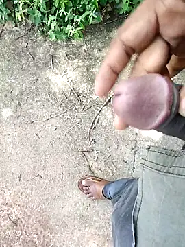 Snapshot of rameshmry1 chatting on October 18, 2025, 5:21 am rameshmry1 online show from October 18, 2025, 5:21 am