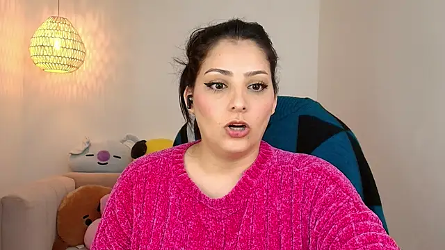 YummyAnna  online show from September 23, 2025, 8:23 pm