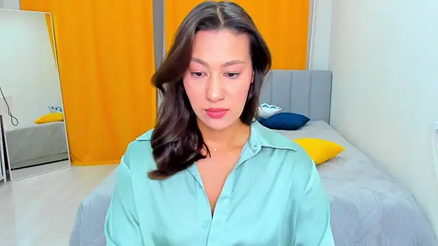 Snapshot of FieryHeart chatting on March 21, 2025, 7:35 pm FieryHeart online show from March 21, 2025, 7:35 pm