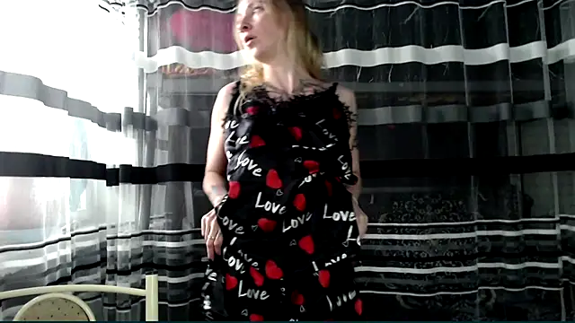 cold lollipop online show from September 23, 2025, 5:54 am