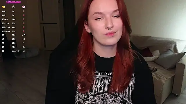 Val lava online show from October 2, 2025, 7:10 pm