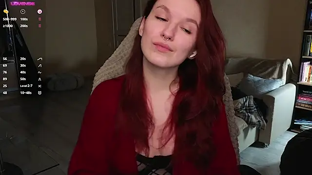 Val lava online show from March 9, 2026, 8:35 pm