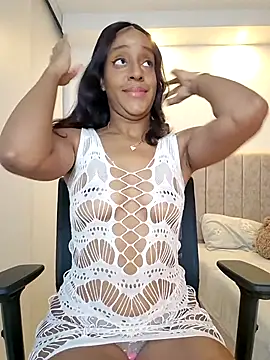 Maya Lewis online show from July 16, 2026, 11:22 pm