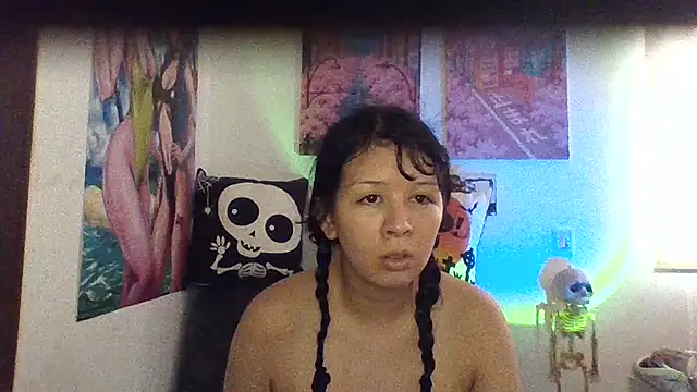 Haru Queenn online show from October 18, 2025, 9:59 pm