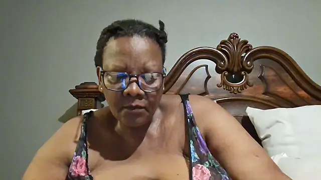 SEXYBOOBSNASS online show from January 17, 2025, 3:01 am