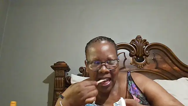 SEXYBOOBSNASS online show from February 2, 2025, 8:08 pm