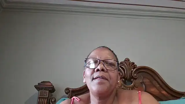 SEXYBOOBSNASS online show from February 11, 2025, 12:37 pm