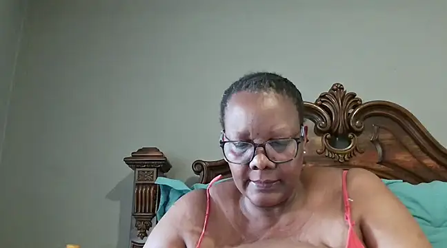 SEXYBOOBSNASS online show from March 6, 2025, 12:30 pm