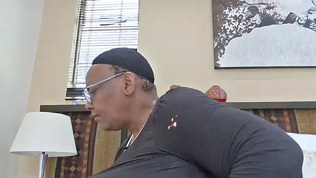 SEXYBOOBSNASS online show from September 16, 2025, 6:36 am