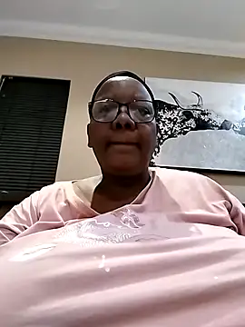 SEXYBOOBSNASS online show from September 21, 2025, 4:30 pm