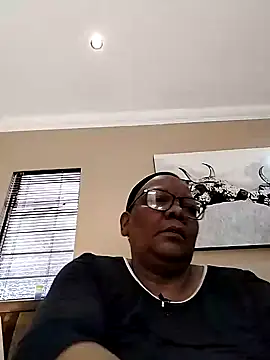 SEXYBOOBSNASS online show from September 26, 2025, 9:13 am