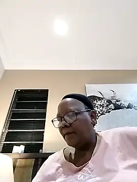 SEXYBOOBSNASS online show from September 27, 2025, 8:47 pm