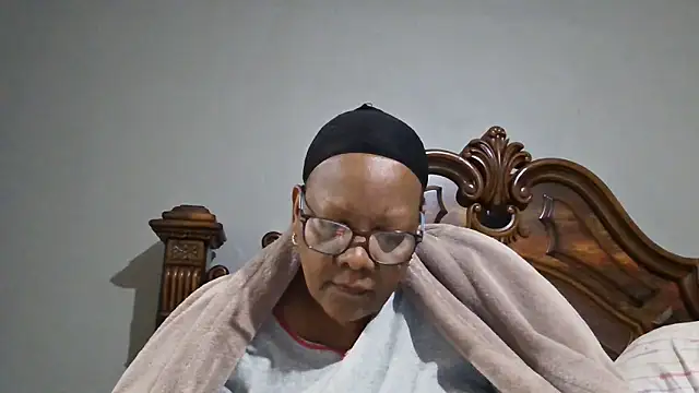 SEXYBOOBSNASS online show from September 30, 2025, 4:45 pm