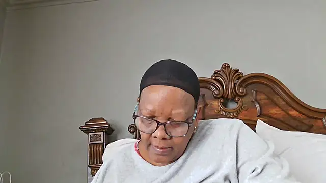 SEXYBOOBSNASS online show from October 1, 2025, 7:58 am