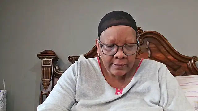 SEXYBOOBSNASS online show from October 3, 2025, 4:31 am