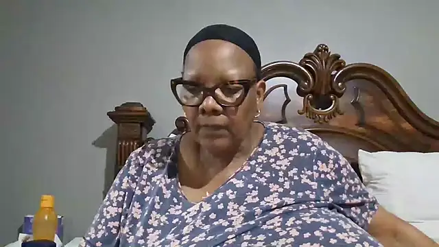 SEXYBOOBSNASS online show from October 10, 2025, 6:18 pm