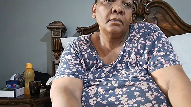 SEXYBOOBSNASS online show from October 15, 2025, 4:23 am