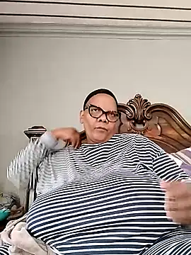 SEXYBOOBSNASS online show from October 21, 2025, 7:42 am