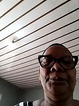 SEXYBOOBSNASS online show from October 26, 2025, 5:35 am