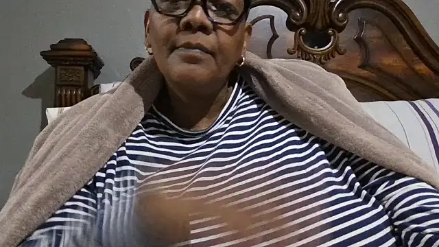 SEXYBOOBSNASS online show from October 30, 2025, 7:03 pm