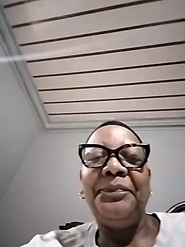 SEXYBOOBSNASS online show from November 7, 2025, 6:52 pm