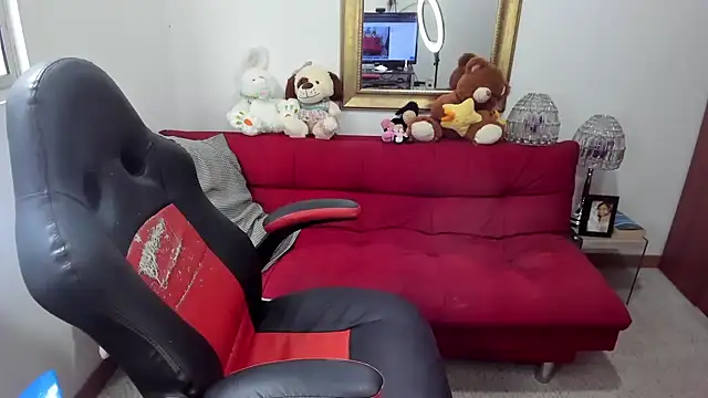 Snapshot of NicolettColin chatting on December 12, 2024, 7:26 pm NicolettColin online show from December 12, 2024, 7:26 pm