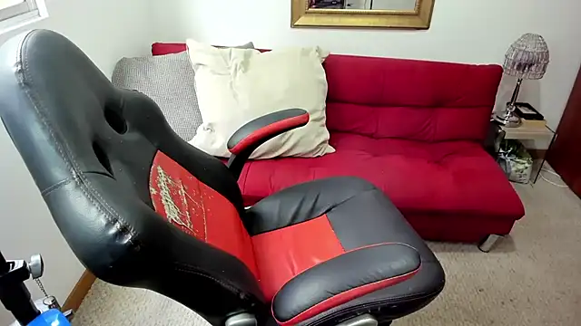 Snapshot of NicolettColin chatting on March 12, 2025, 7:38 pm NicolettColin online show from March 12, 2025, 7:38 pm