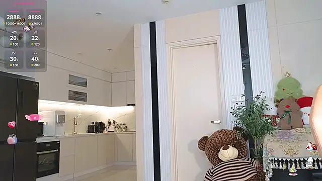 jasmine-jang online show from January 10, 2025, 4:54 am