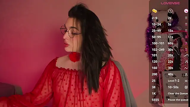 YsabellViveris online show from December 27, 2024, 1:28 pm