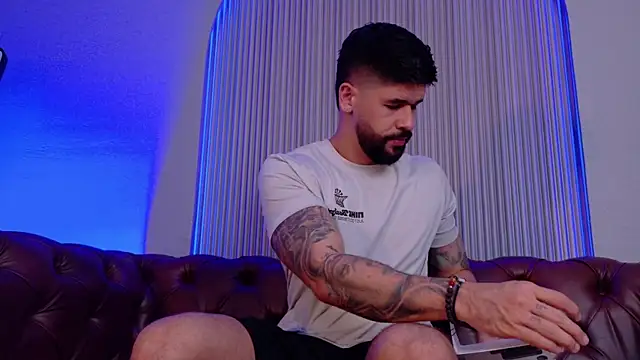 Petesevans online show from July 26, 2026, 4:25 pm