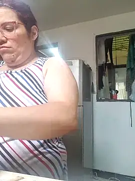 karlythothxh online show from March 18, 2025, 5:21 pm