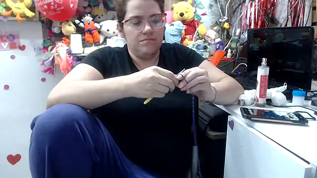 karlythothxh online show from September 12, 2025, 12:22 am